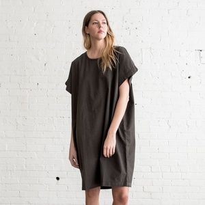Lauren Manoogian Caftan Dress in Carbon Cotton